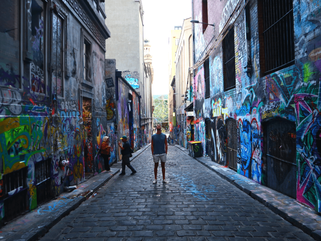 graffiti in hosier lane in melbourne CBD in Victoria aan de zuidkust in australie