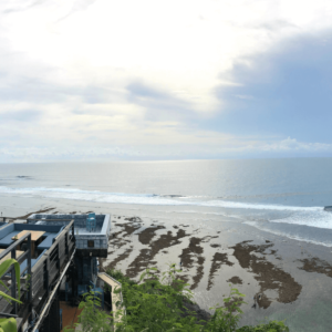 Beach-view-uluwatu-bali-indonesie-header